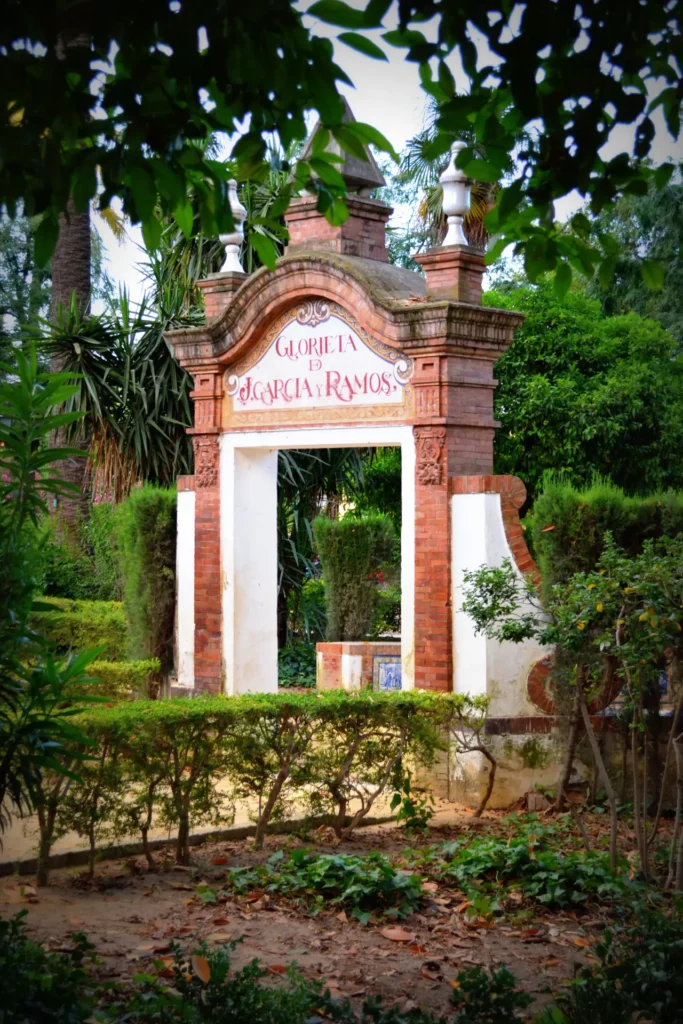 Glorieta de Garcia Ramos Sevilla